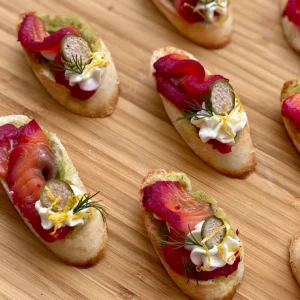 Bruschetta soolalõhe sidrunikreemiga